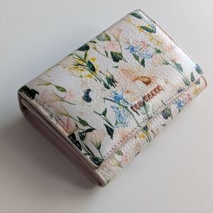 Ted Baker London Leather Trifold Wallet Floral Light Pink Rose Gold GUC